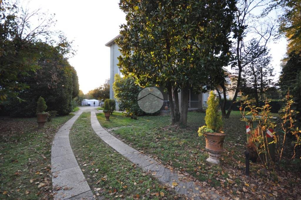 Villa Bifamiliare in vendita a Druento via Torino, 34
