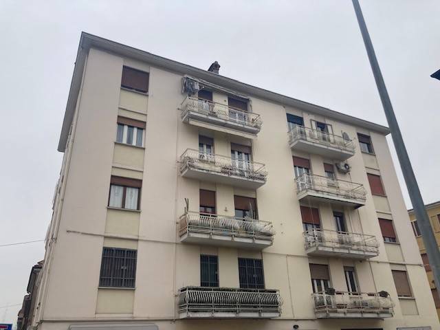 Appartamento in vendita a Modena strada San Faustino
