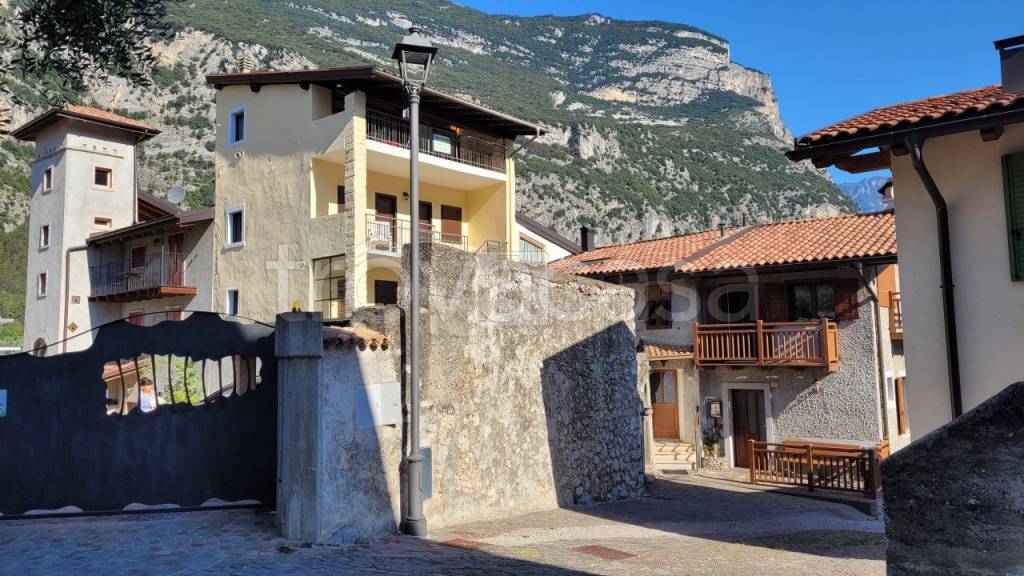 Villa a Schiera in vendita a Dro via Olivo