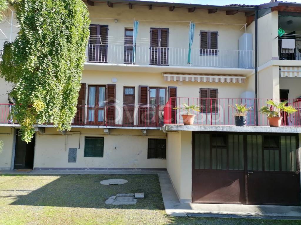Casa Indipendente in vendita a Trana via Roma, 35