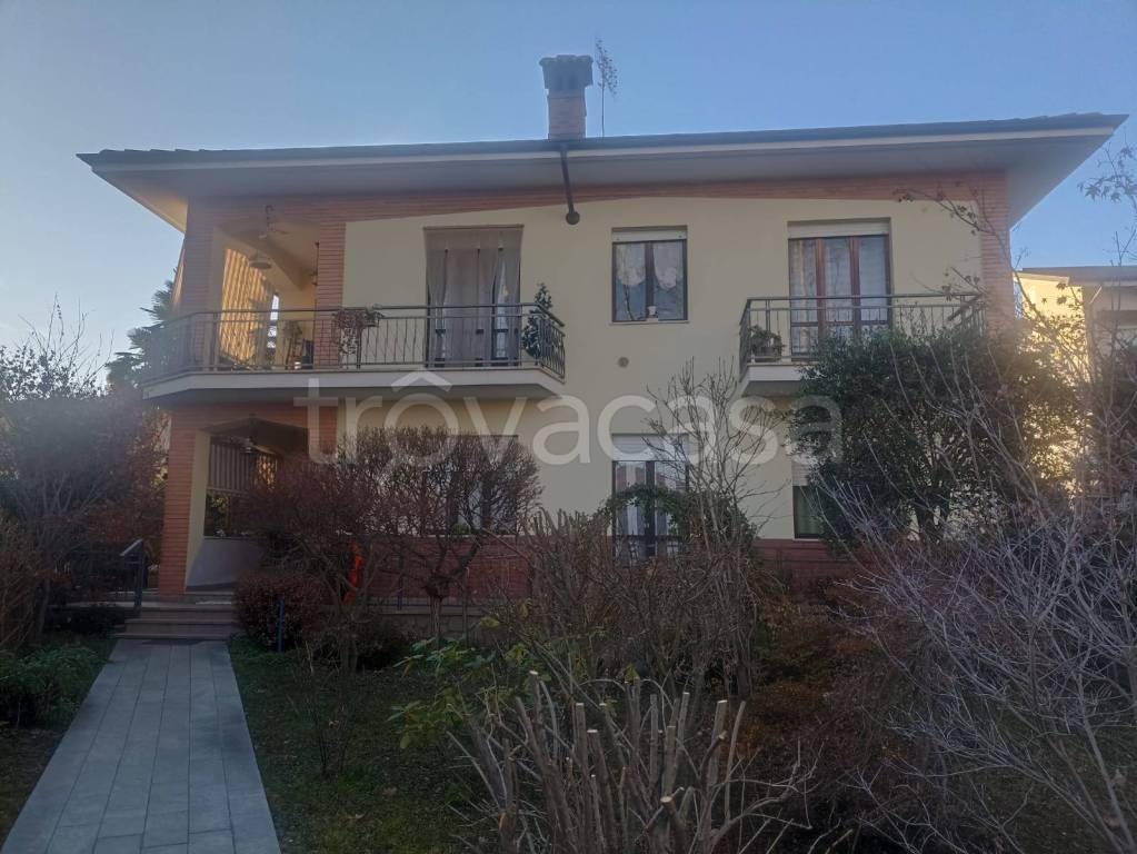 Villa in vendita a Verzuolo via Provinciale Saluzzo, 9