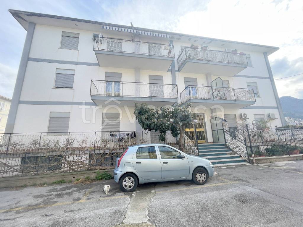 Appartamento in vendita a Palermo piazzale Bell'Alba, 6
