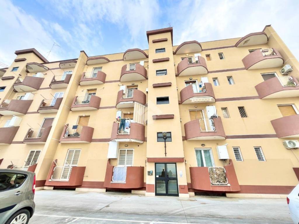 Appartamento in vendita a Bari via vincenzo bellezza