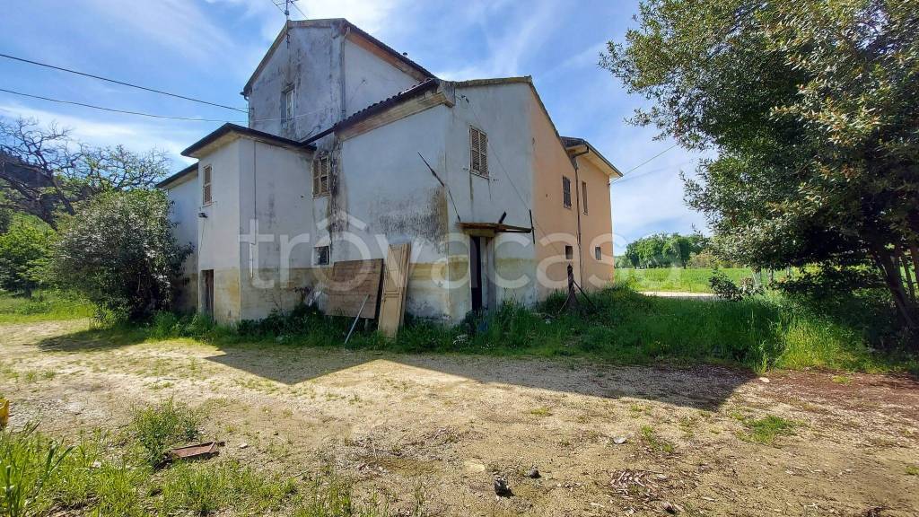 Villa a Schiera in vendita a Ostra via della Chiusa, 11