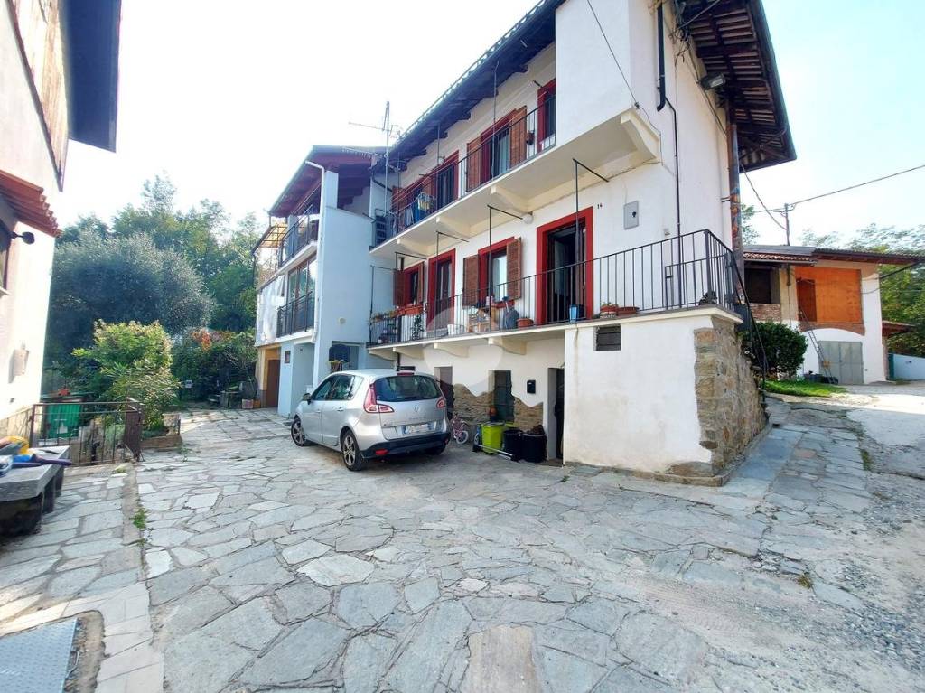Casa Indipendente in vendita a Cumiana strada berga, 14