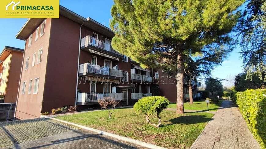 Appartamento in vendita a Villafranca di Verona via brigate alpine, 44