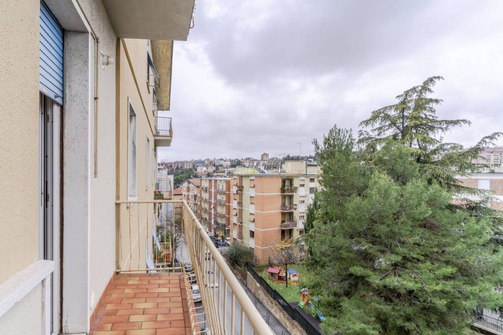 Appartamento in vendita a Macerata via Goffredo Mameli