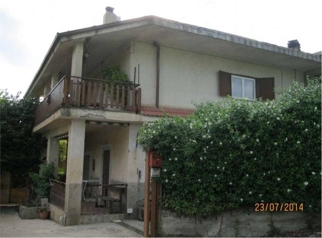 Villa in vendita a Velletri via Colle Dell'Oro, 54
