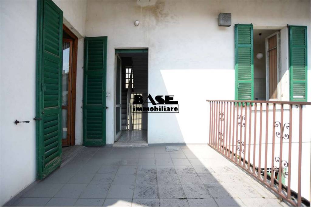 Casa Indipendente in vendita a Cadorago via Vittoria