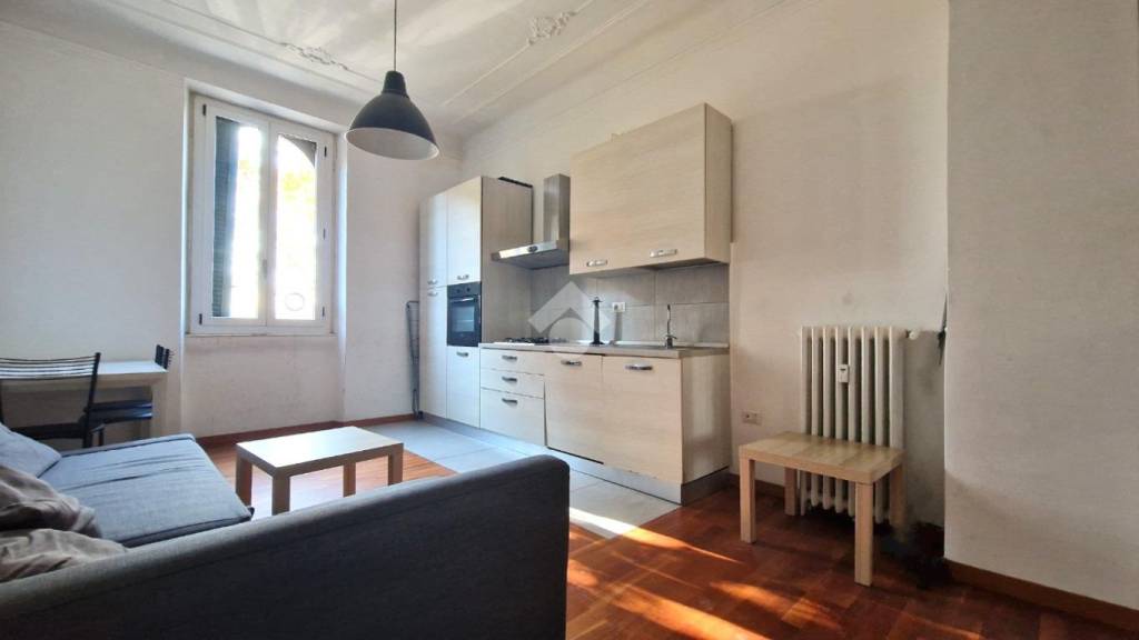 Appartamento in affitto a Milano via Antonio Lecchi, 19