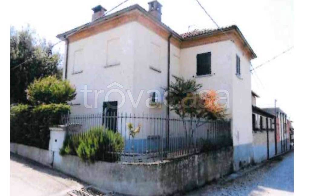 Villa all'asta a Montebello della Battaglia via Costaiola, 11