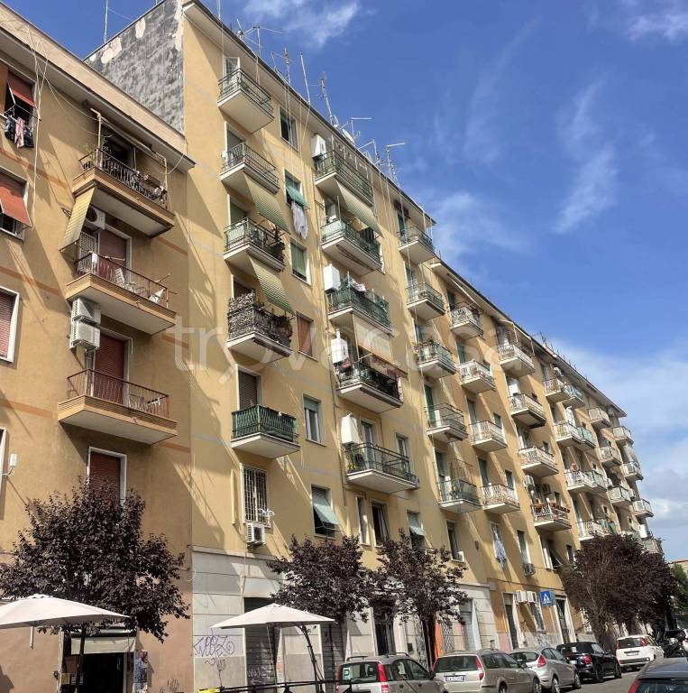 Appartamento in vendita a Roma largo Bartolomeo Perestrello, 8