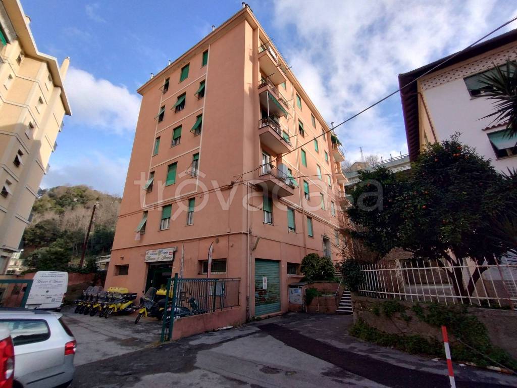Appartamento in vendita a Genova salita Brasile, 4