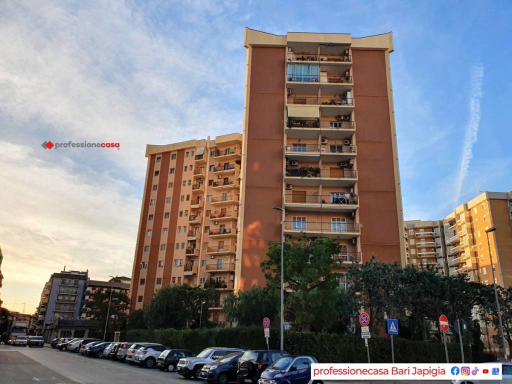 Appartamento in vendita a Bari vai Guido Dorso, 30