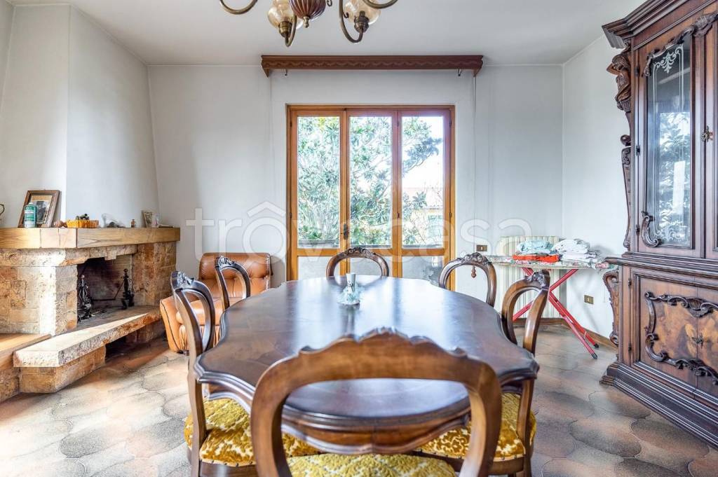 Villa a Schiera in vendita a Montelupo Fiorentino via di Botinaccio
