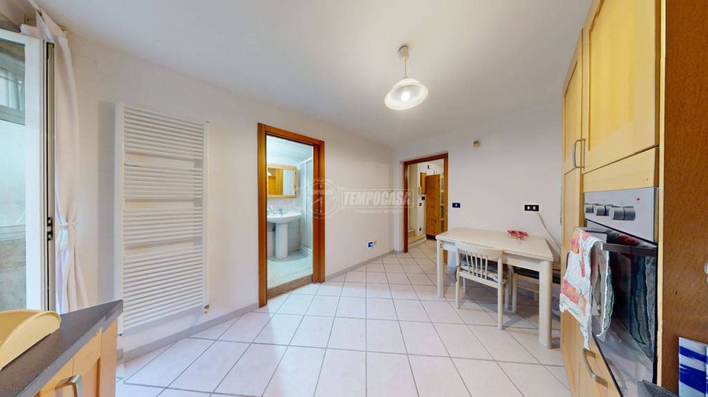 Appartamento in vendita a Bari via Montello