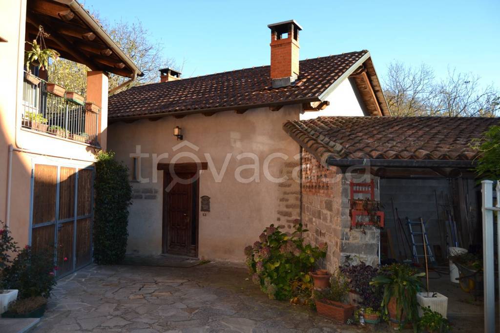 Villa in vendita a Tavigliano via Giovanni Gallo, 95