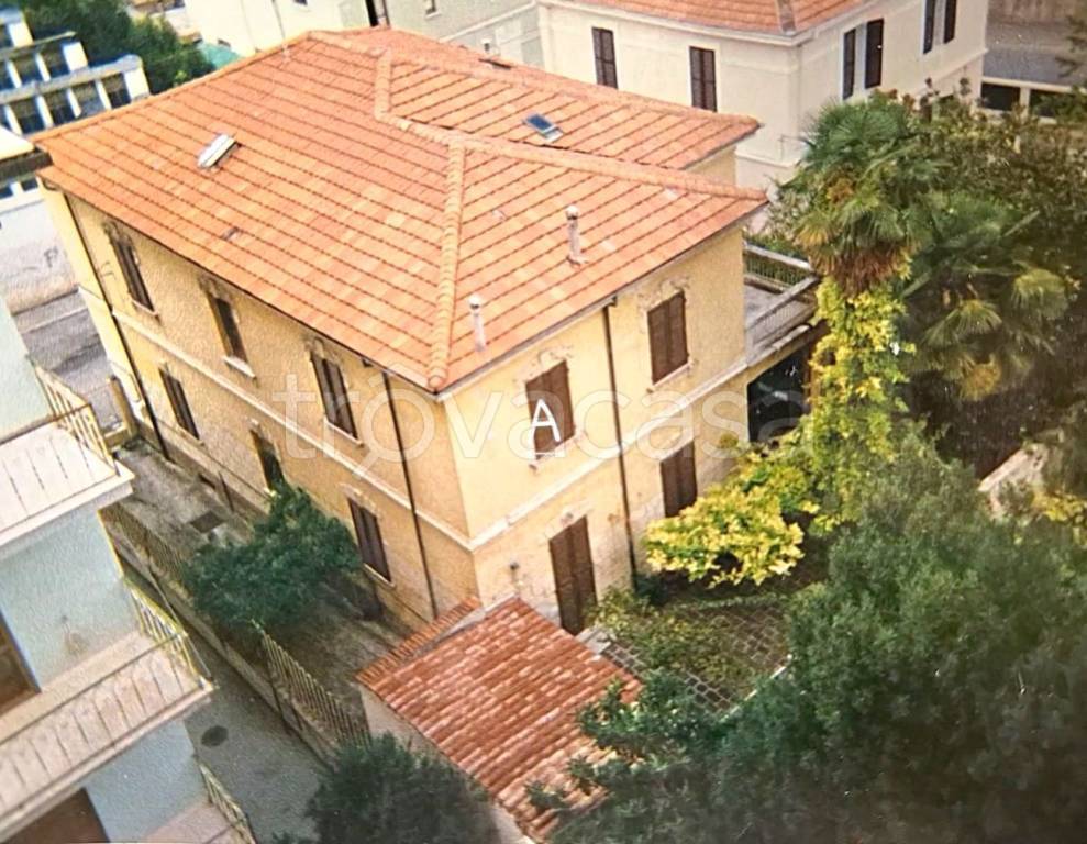 Villa in in vendita da privato a Sulmona via Colonnello Giuseppe Tirone, 1