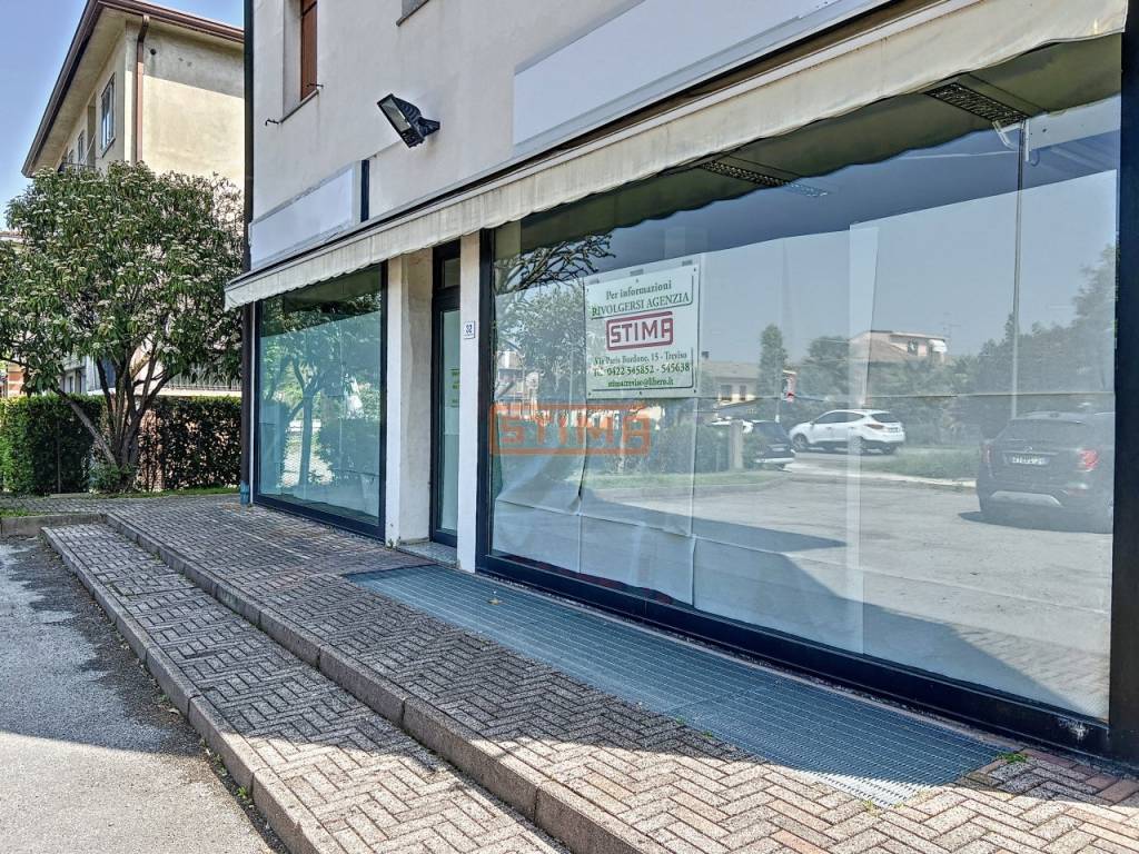 Negozio in vendita a Mogliano Veneto via marconi