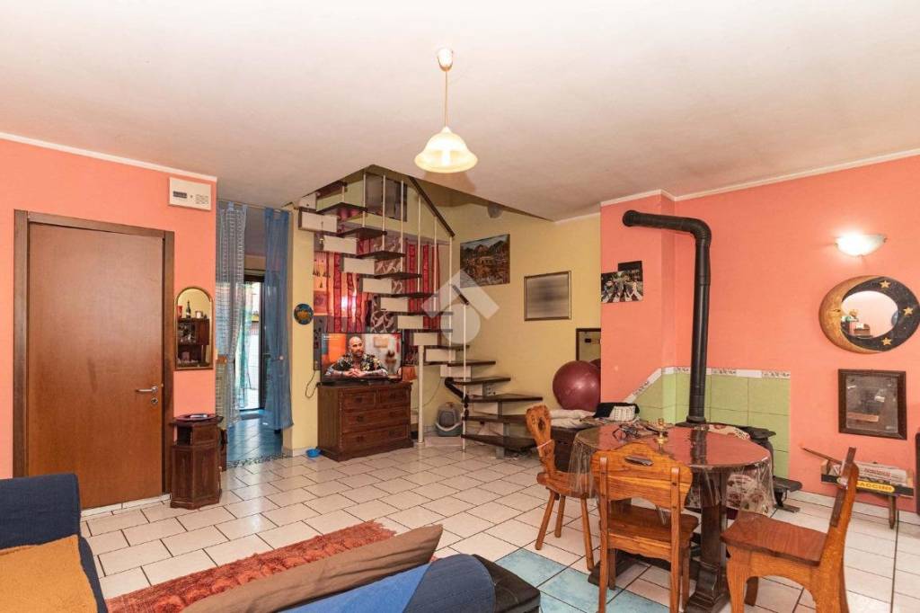Villa a Schiera in vendita a Ciriè località rossignoli, 2