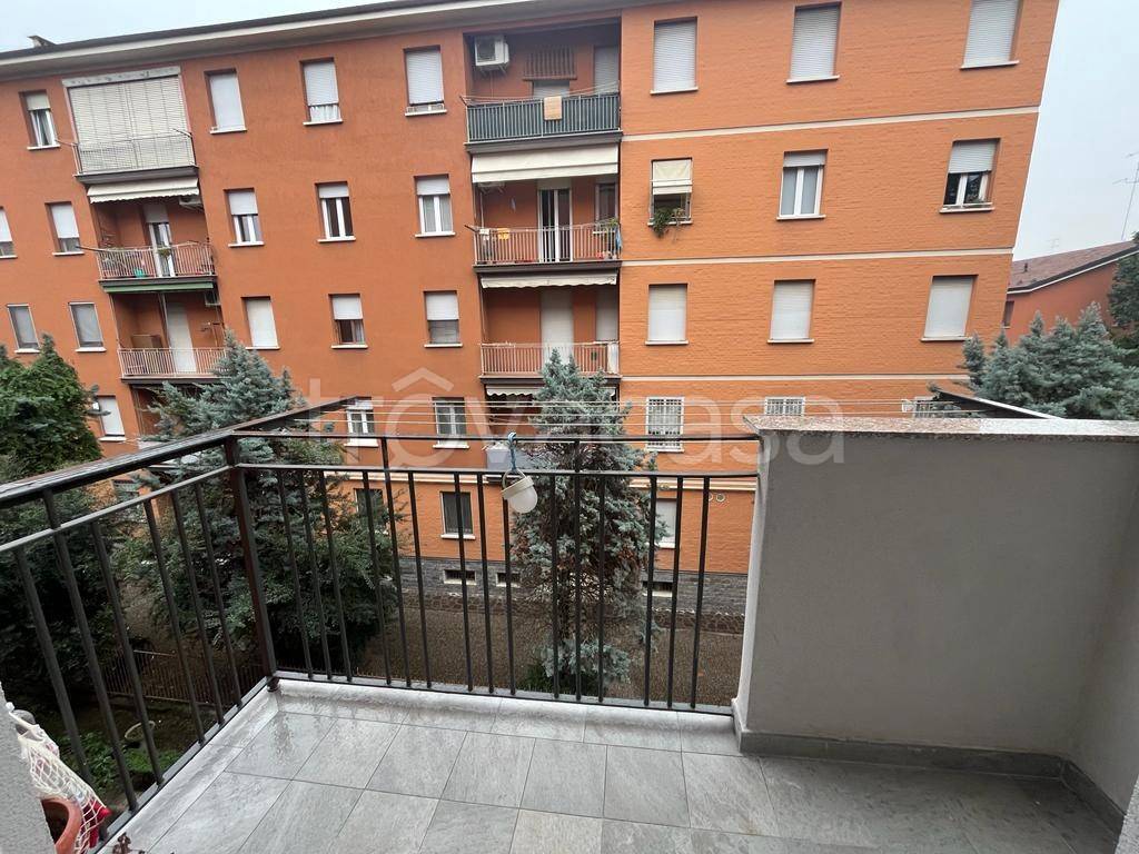 Appartamento in vendita a Bologna via Demetrio Martinelli
