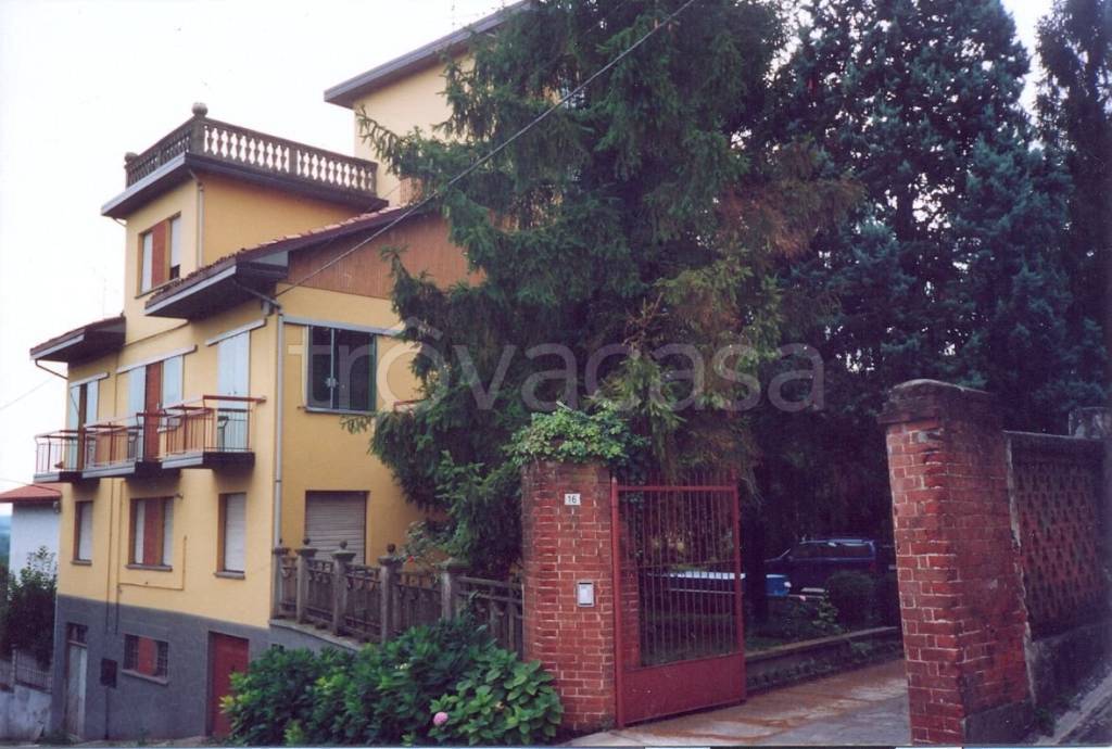 Appartamento in in affitto da privato a Cerrina Monferrato via Are, 16