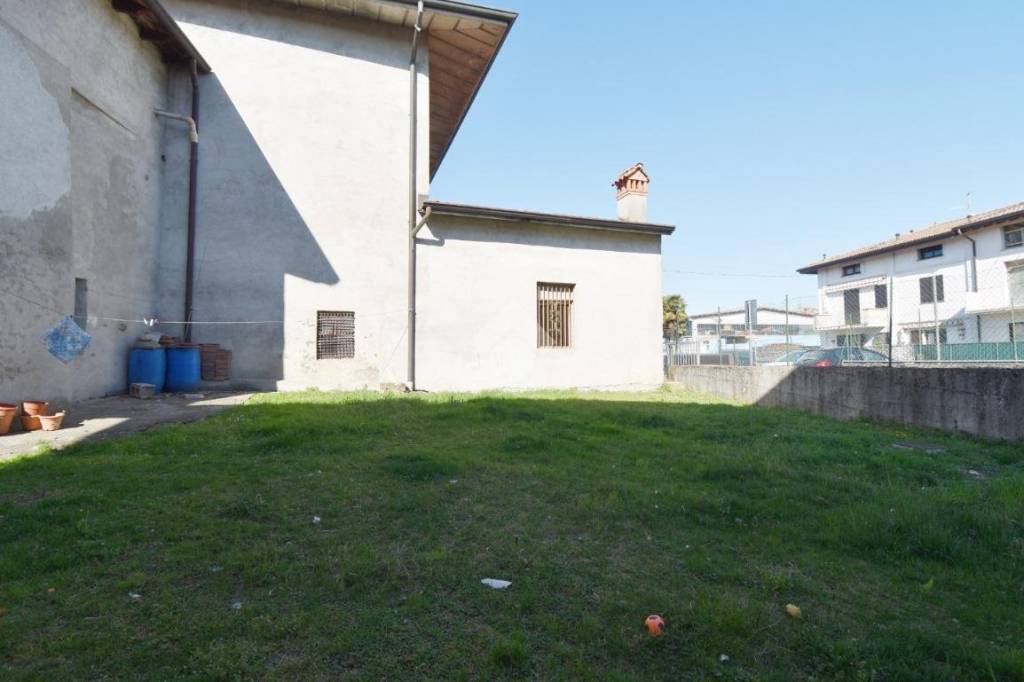 Villa Bifamiliare in vendita a Grassobbio via Lungo Serio, 17