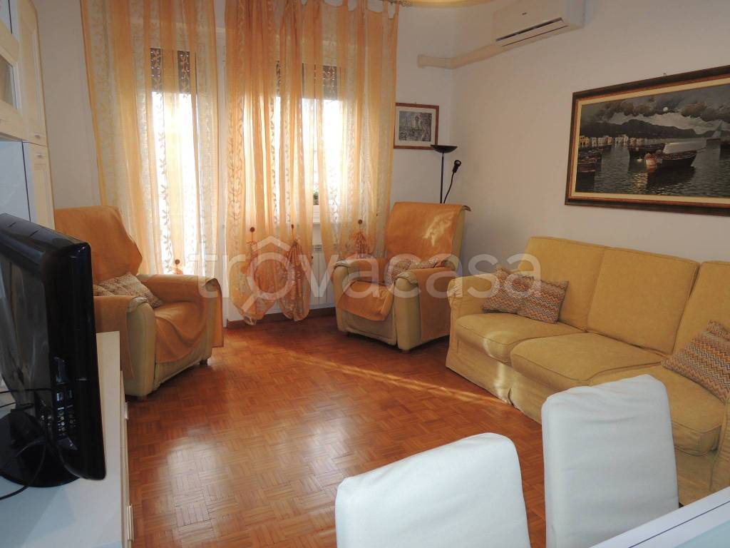 Appartamento in vendita a Genova viale Virginia Centurione Bracelli, 42