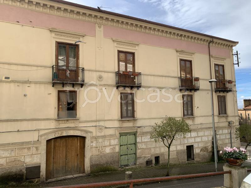 Appartamento in vendita a Capaccio Paestum via Costabile Carducci