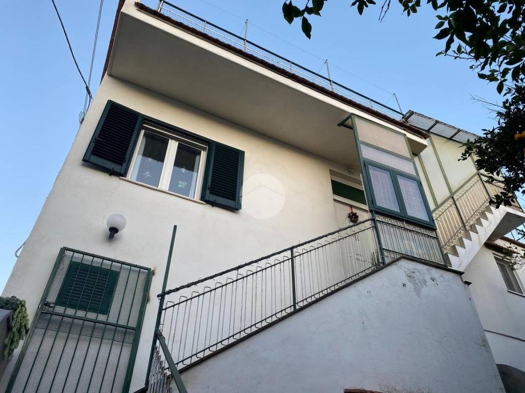 Appartamento in vendita a Sant'Agnello via Iommella Grande, 65