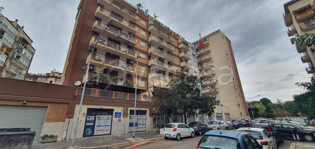 Appartamento in vendita a Palermo via Bernardo Bonaiuto, 13
