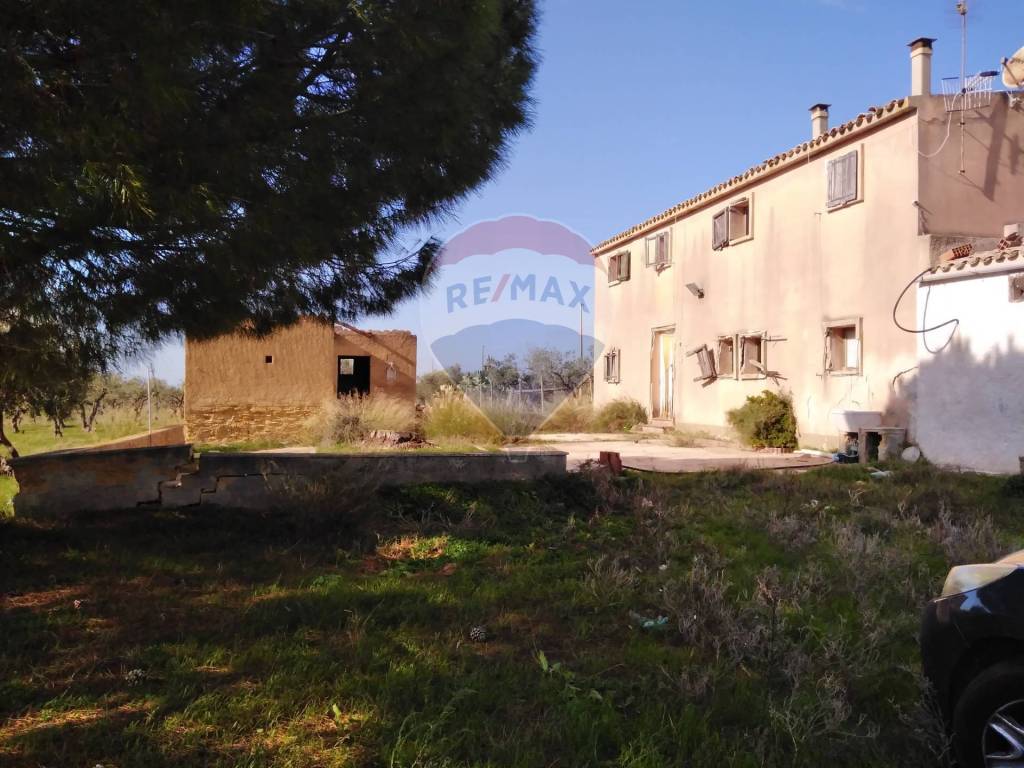 Casa Indipendente in vendita a Castelvetrano contrada Latomie Torres