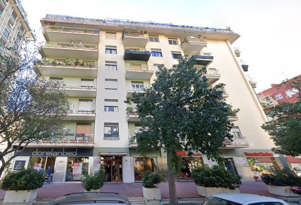 Appartamento in vendita a Palermo viale Emilia