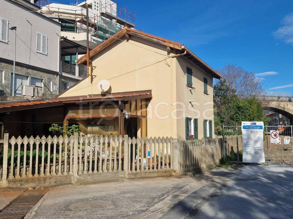 Villa in vendita ad Andora via Augusto Fontana, 22