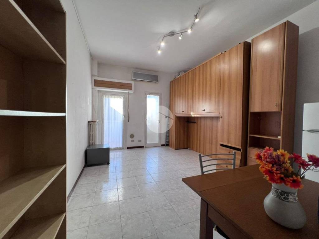 Appartamento in vendita a Milano via Paolo Maspero, 30