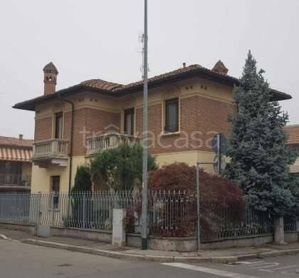 Villa all'asta a San Colombano al Lambro via corridoni, 38