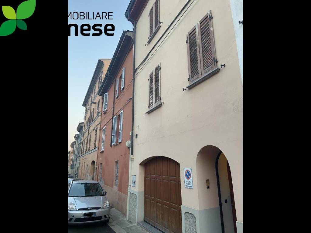 Casa Indipendente in vendita a Piacenza via X Giugno, 18
