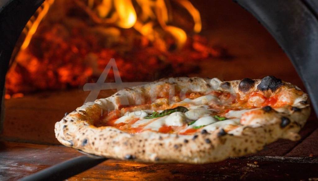 Pizzeria in vendita a Rovigo corso del Popolo, ro