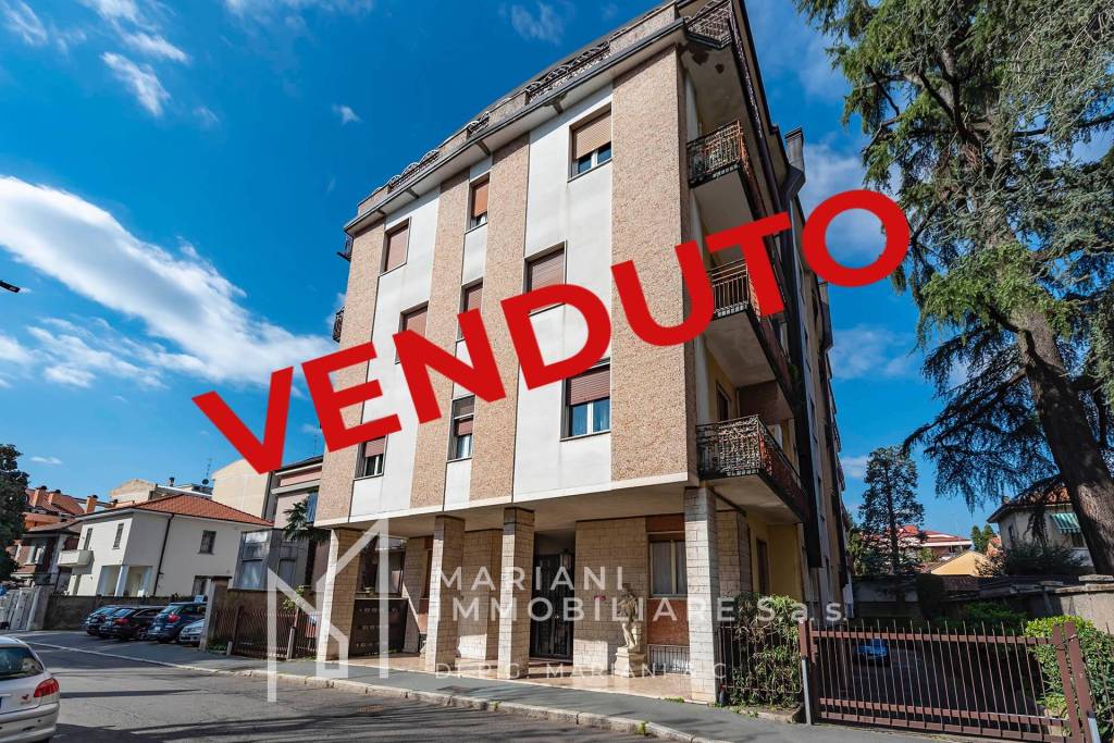 Appartamento in vendita a Legnano via Renato Cuttica, 22