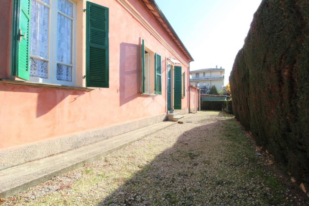 Casa Indipendente in vendita a Tortoreto via Isonzo, 7
