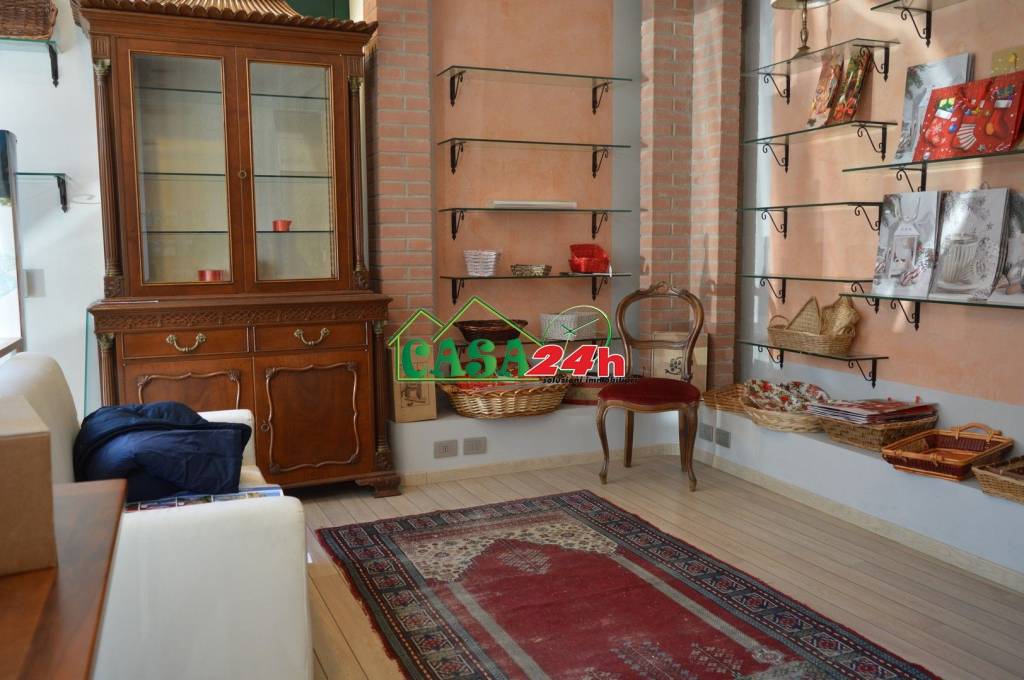 immagine annuncio 4 di 8