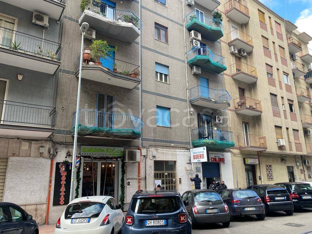 Appartamento in vendita a Taranto via Emilia