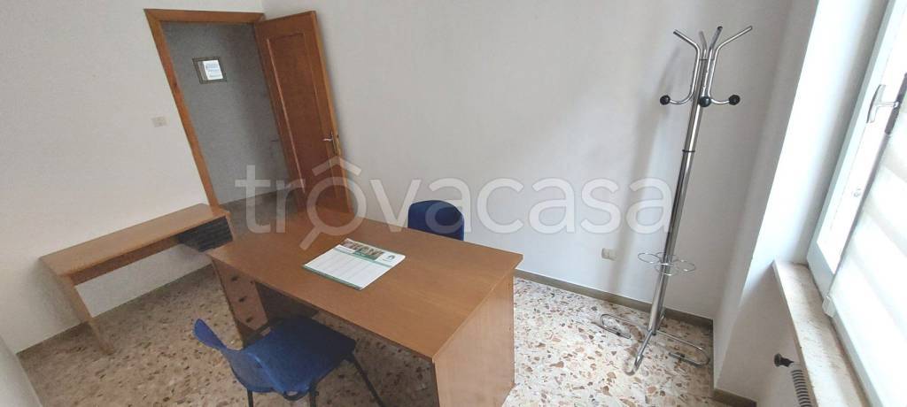 Ufficio in affitto a Sassari via Brigata Sassari, 41