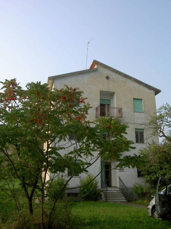 Villa in vendita a Prignano sulla Secchia via Casalpennato