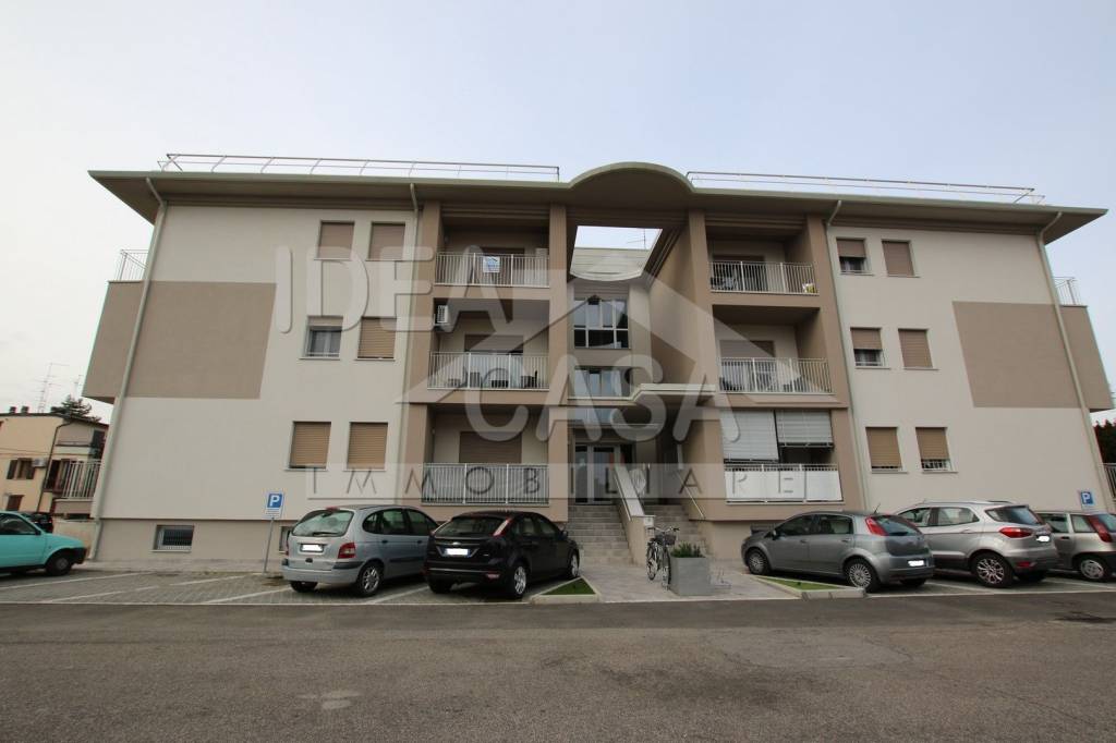 Appartamento in vendita a San Felice sul Panaro via Orazio Cavicchioni, 136