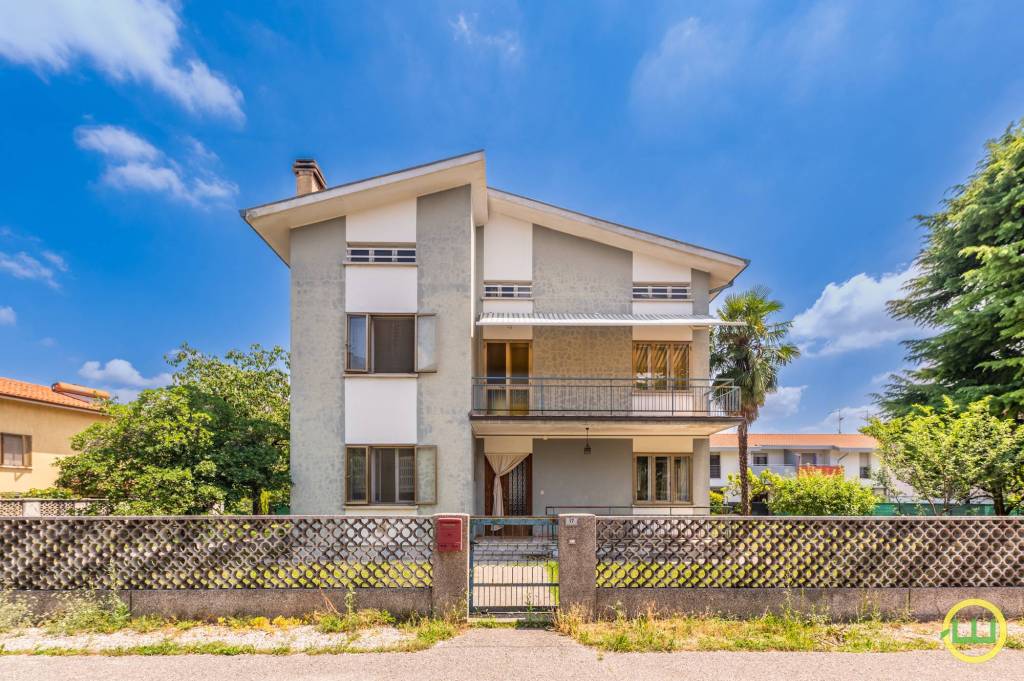 Villa in vendita a Codroipo via Giovanni da Udine, 17