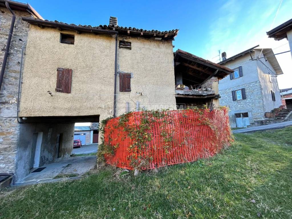 Casa Indipendente in vendita a Prignano sulla Secchia via Antico 1160/2