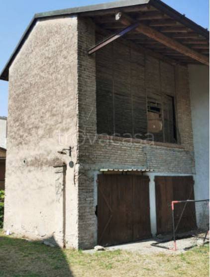 Garage in vendita a Castelleone via Vigne 13