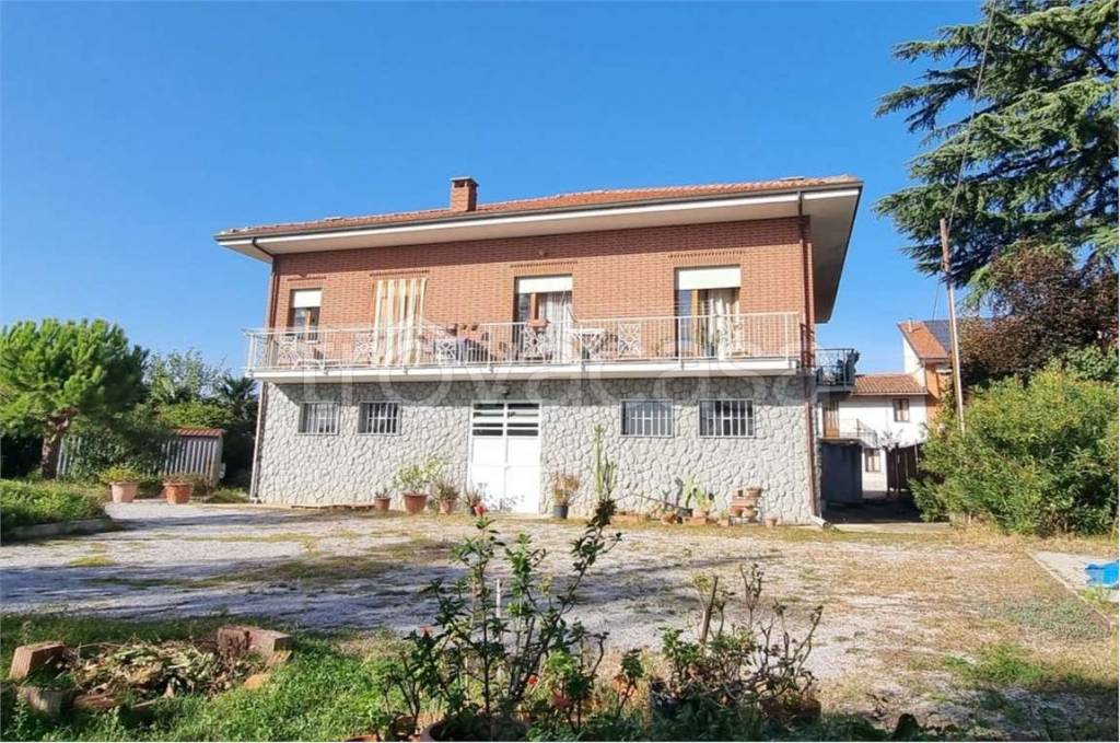 Villa in vendita a Santo Stefano Roero
