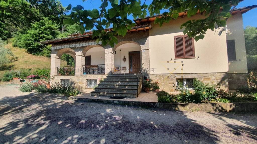 Villa in vendita a Bettona via della Sorgente, 6
